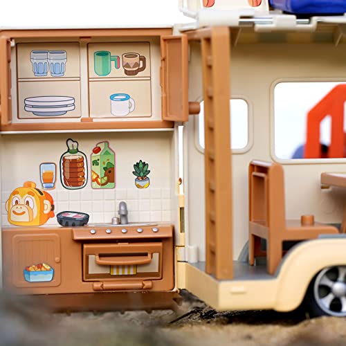 Bluey Caravan Adventure Playset with Jean Luc Figure