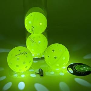 PickleStar LED Pickleball Balls - Next-Generation Glow & Perfectly Balanced Bounce for Advanced Players, Robust and Reliable, 4 Pack with Long-Life Batteries