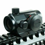 Green/Red Dot Holographic Sight with Rail Mount