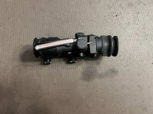 Trijicon ACOG 4x32 Red Chevron Sight