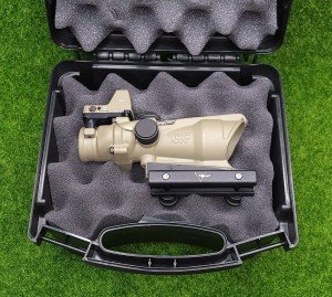 Trijicon FDE ACOG 4x32 Red Dot Sight