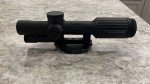 Trijicon VCOG 1-6x24 Circle Crosshair Scope