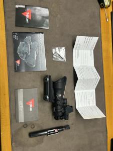 Trijicon Red Chevron 4x32 with RMR Mount