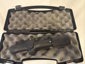 Trijicon VCOG 1-8x28 Red Dot Scope