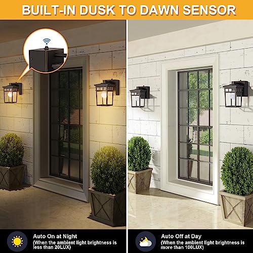 Porch Light with GFCI Outlet Built in, Dusk to Dawn Outdoor Light with Outlet, Waterproof Anti-Rust Alunmium Exterior Light Fixture Wall Mount Outside Light for House Garage Front Door, Bulb Included