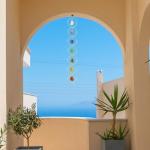 Handmade Natural Raw Gemstone Hanging Ornaments 7 Chakra Crystal Feng Shui Ornaments for Home Decoration Window Decor Crystal