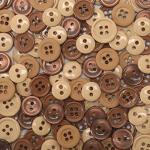 Natural Brown Round Buttons - Assorted Sizes (130/Pkg)