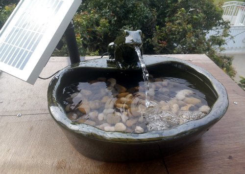 ASC Solar Powered Ceramic Green Frog Water Fountain Kit Garden Patio Bird Daytime Running Version