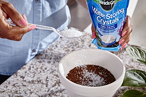 Miracle-Gro Water Storing Crystals, Helps Prevent Over and Underwatering in Outdoor and Indoor Plants, 12 oz.