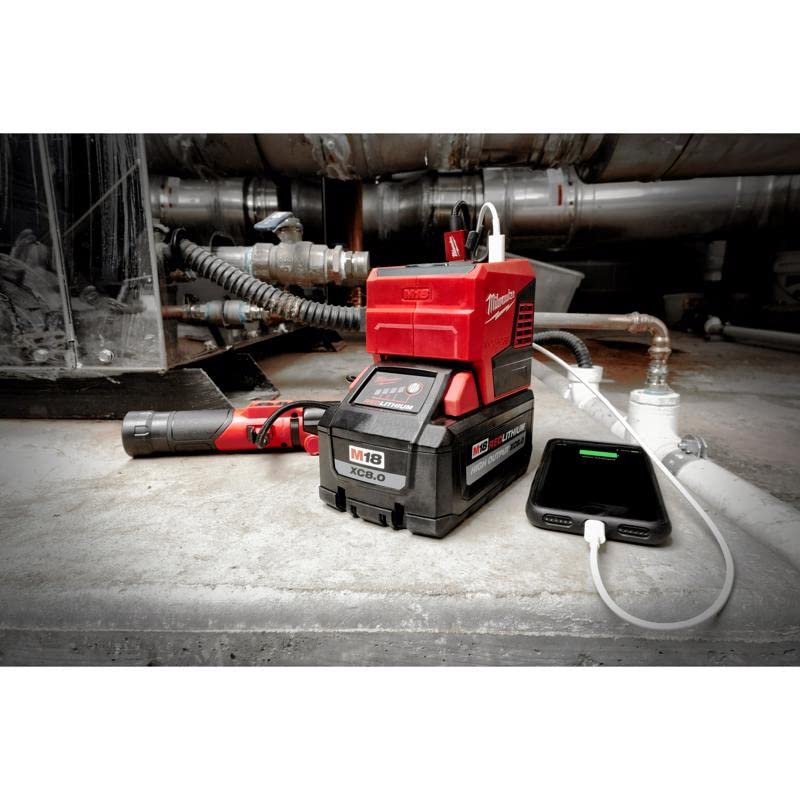 Milwaukee 2846-50 M18 TOP-OFF 175-Watt Cordless Power Supply Inverter with M18 REDLITHIUM XC 5 Ah Lithium-Ion Battery