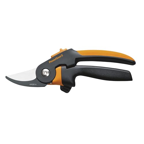 Fiskars PowerGear2 Softgrip Pruner for Branches - Optimizes Cutting Power and Leverage - Rust-Resistant Low-Friction Blade Coating for Smooth Cuts - Yard & Garden Tools