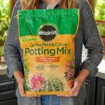 Miracle-Gro Cactus, Palm & Citrus Potting Mix 2-Pack