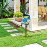 HONGLAND Solar Metal Crane Statue Garden Heron Sculpture, Outdoor Heron Yard Art Coastal Ocean Bird Decor Lawn Ornament for Backyard Porch Patio Decor（30 Inch）