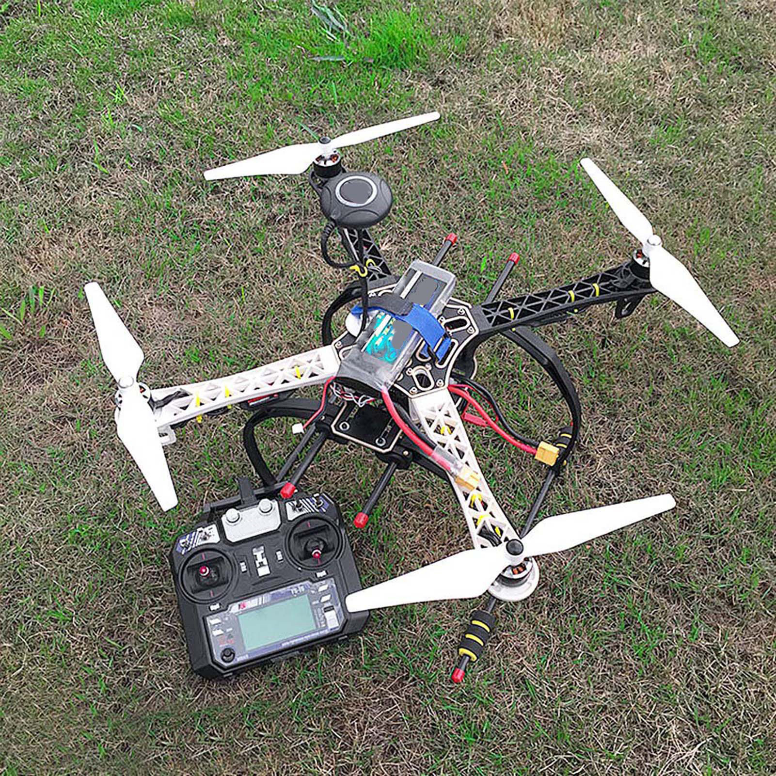Colorful Quadcopter Frame with Integrated PCB Board