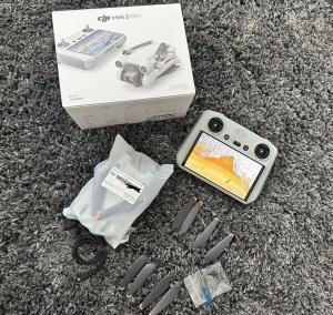 DJI Mini 3 Pro Quadcopter with LCD Remote