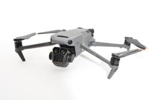 DJI Mavic 3 Pro Fly More Combo with RC