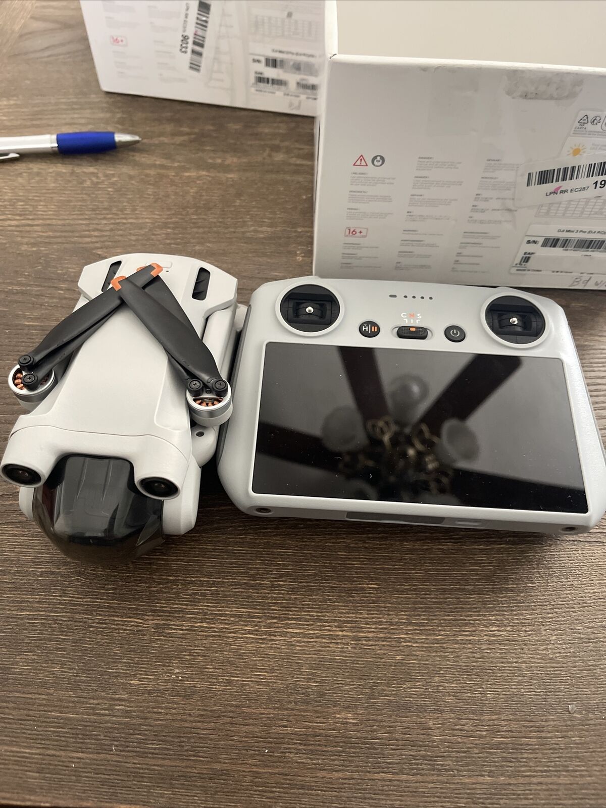 DJI Mini 3 Pro (DJI RC) Drone Pro Bundle
