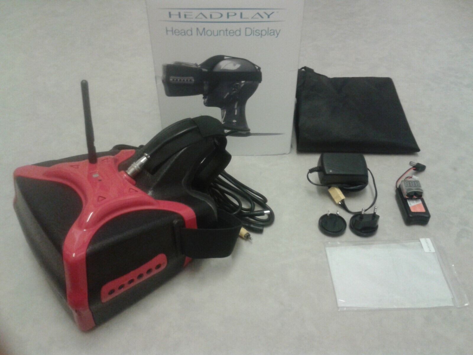 Headplay FPV Goggle Charger with HDMI and Receiver