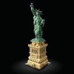 LEGO Architecture Statue of Liberty 21042 Model Building Set - Collectible New York City Souvenir, Creative Home Décor or Office Centerpiece, Great Gift Idea for Adults and Teens