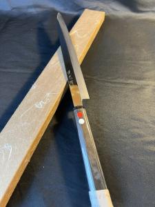 Minamoto Tadatsuna Honyaki Yanagiba 300mm Knife
