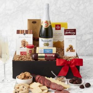 California Gourmet Foods Gift Basket, 8lb