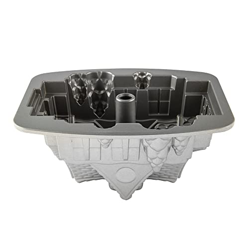 Nordic Ware Gingerbread House-shaped Bundt Pan