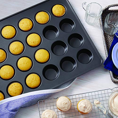 Wilton Non-Stick Mega 24-Cup Muffin Pan