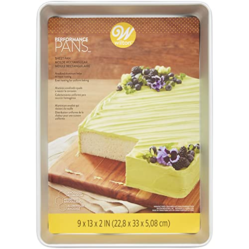Wilton 9x13-Inch Aluminum Performance Quarter Sheet Cake Pan