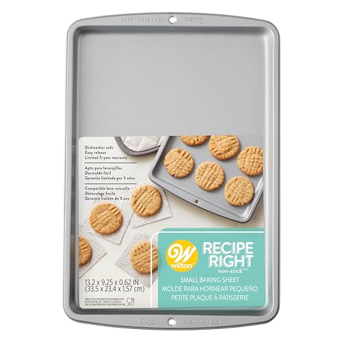 Wilton Non-Stick Small Baking Sheet, 13.2 x 9.25