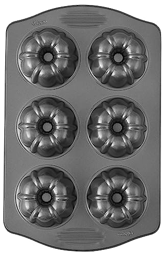 Wilton Excelle Elite Non-Stick Mini Fluted Tube Pan
