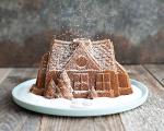 Nordic Ware Gingerbread House-shaped Bundt Pan