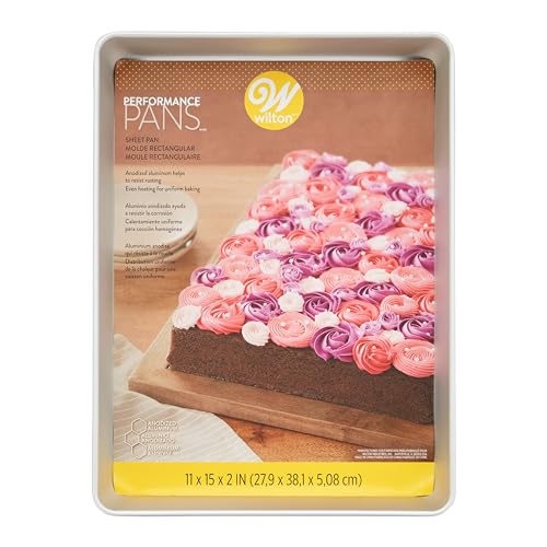 Wilton Medium Sheet Cake Pan: 11 x 15-Inch