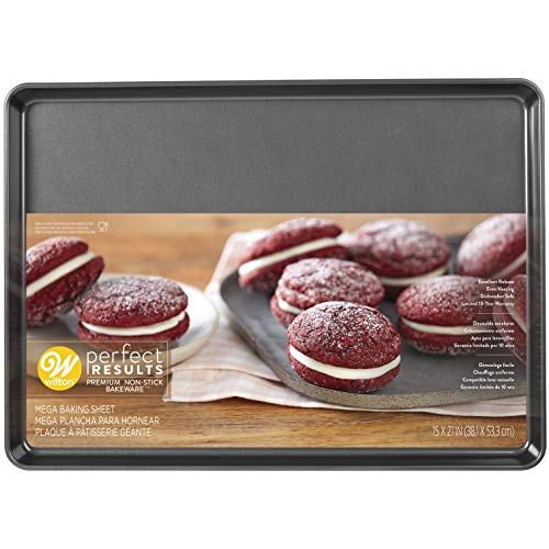 Wilton Premium Non-Stick Bakeware Set: Muffin Pan, Cupcake Pan & Mega Cookie Sheet
