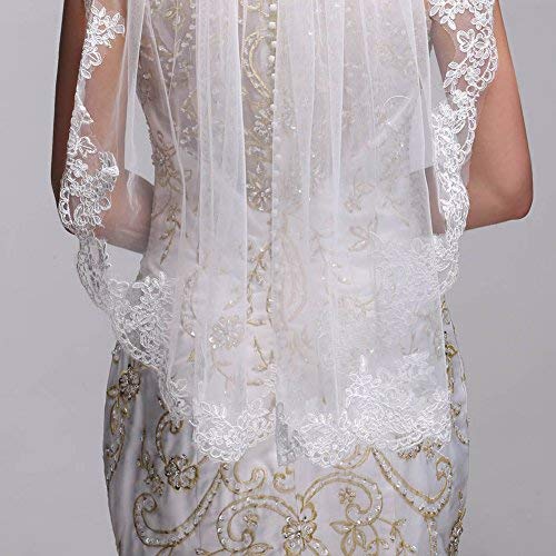 Vintage Lace Bridal Veil with Comb, Ivory 39