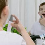 Grape Moisturizing Oral Spray for pH Balance and Fresh Breath