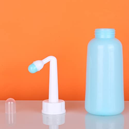 Portable Bidet Spray Bottle for On-The-Go Butt Cleaning