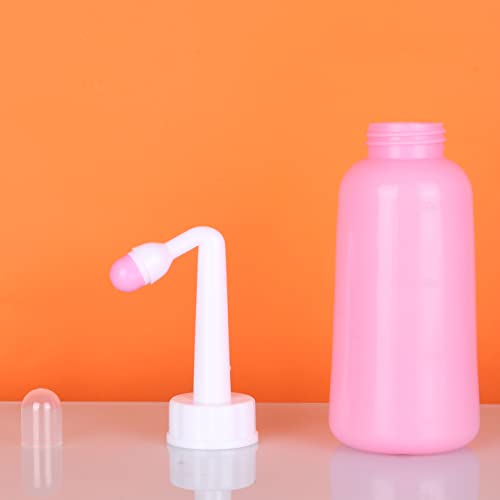 Portable Bidet Spray Bottle for On-The-Go Butt Cleaning