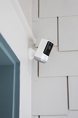 Lorex Smart Home Security Center with 2K Battery Operated Cameras and Range Extender