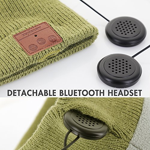 Black Fleece-Lined Bluetooth Beanie with Detachable Speakers & Mic
