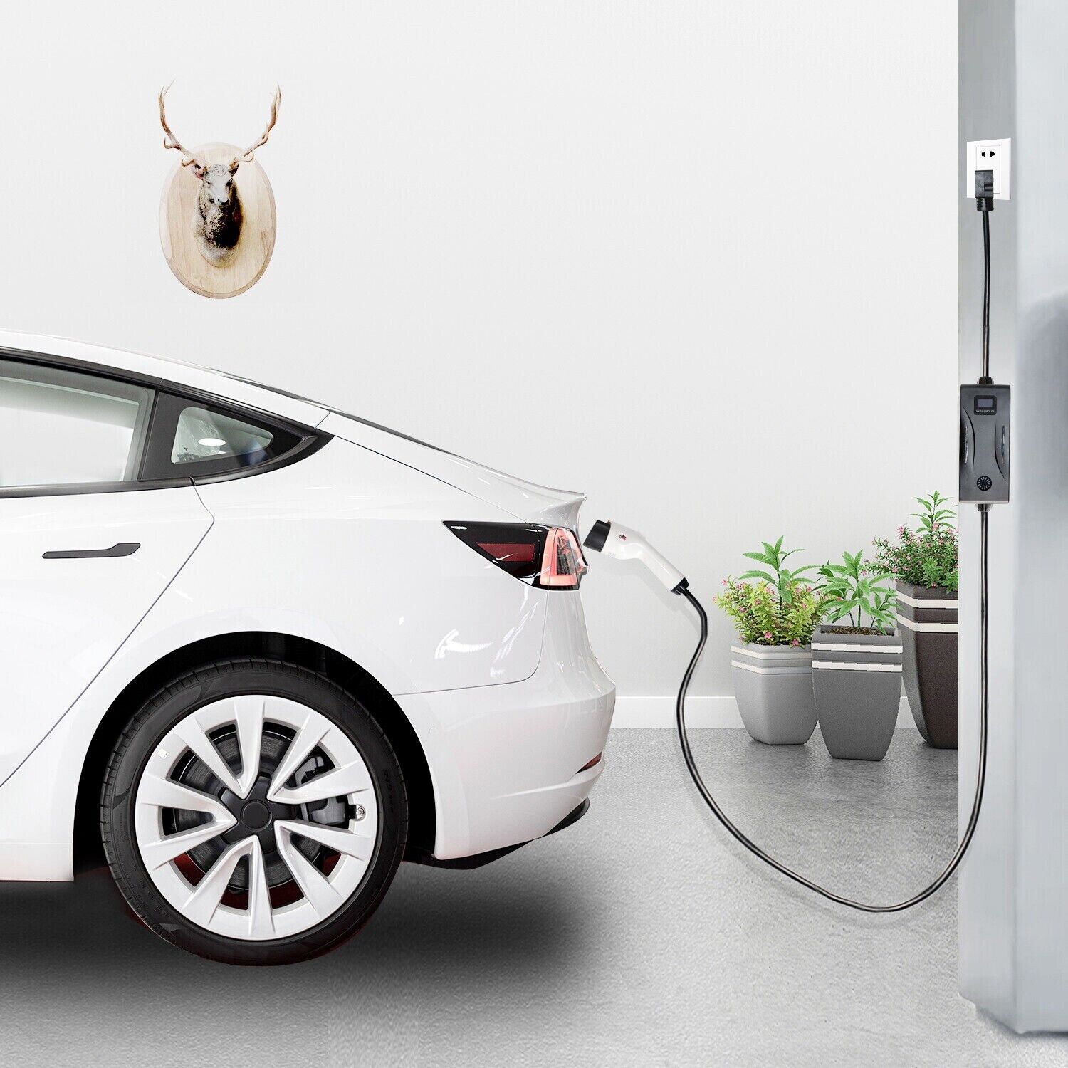 Portable Electric Vehicle Charger 16 Amp, 20 ft