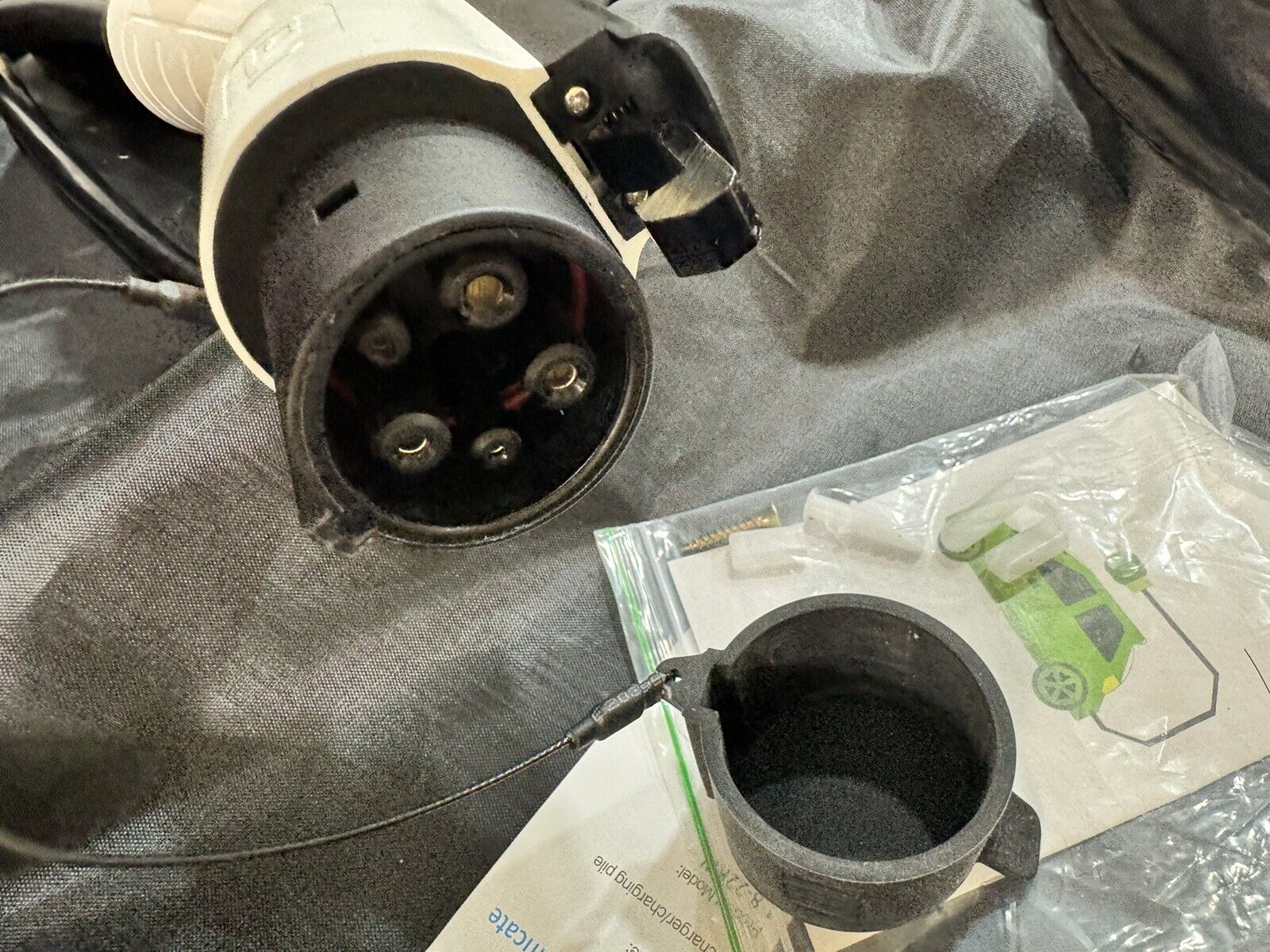 Level 1-2 EV Fast Charger with J1772 Plug
