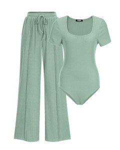 Chic Women's Two-Piece Bodysuit and Pants Set