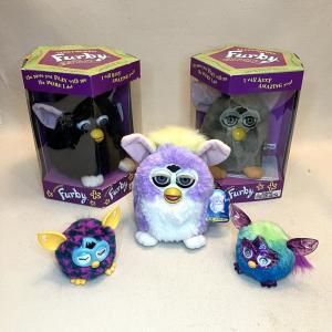Retro Tiger Electronics Furby Collection - 5 Total