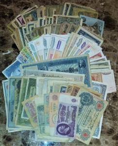 20 Assorted World Paper Money Banknotes Set