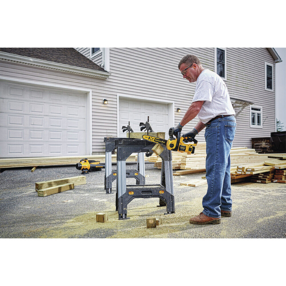 DEWALT DCCS620P1 20V MAX XR Compact Chainsaw Kit