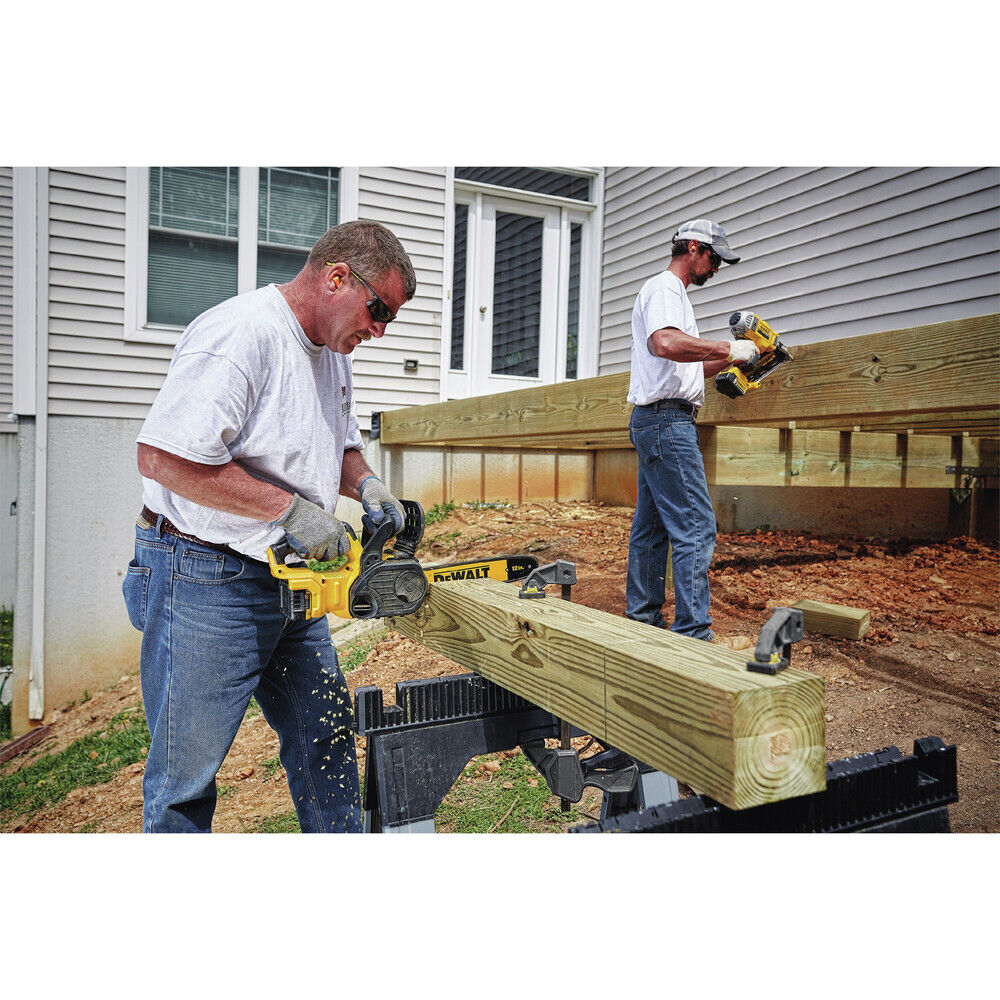 DEWALT DCCS620P1 20V MAX XR Compact Chainsaw Kit