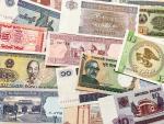 Vintage and Modern World Paper Money Set