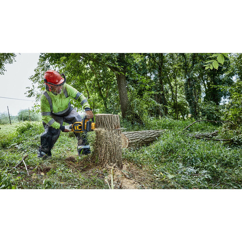 DEWALT Cordless Chainsaw Kit (18" 3 Ah) VIP