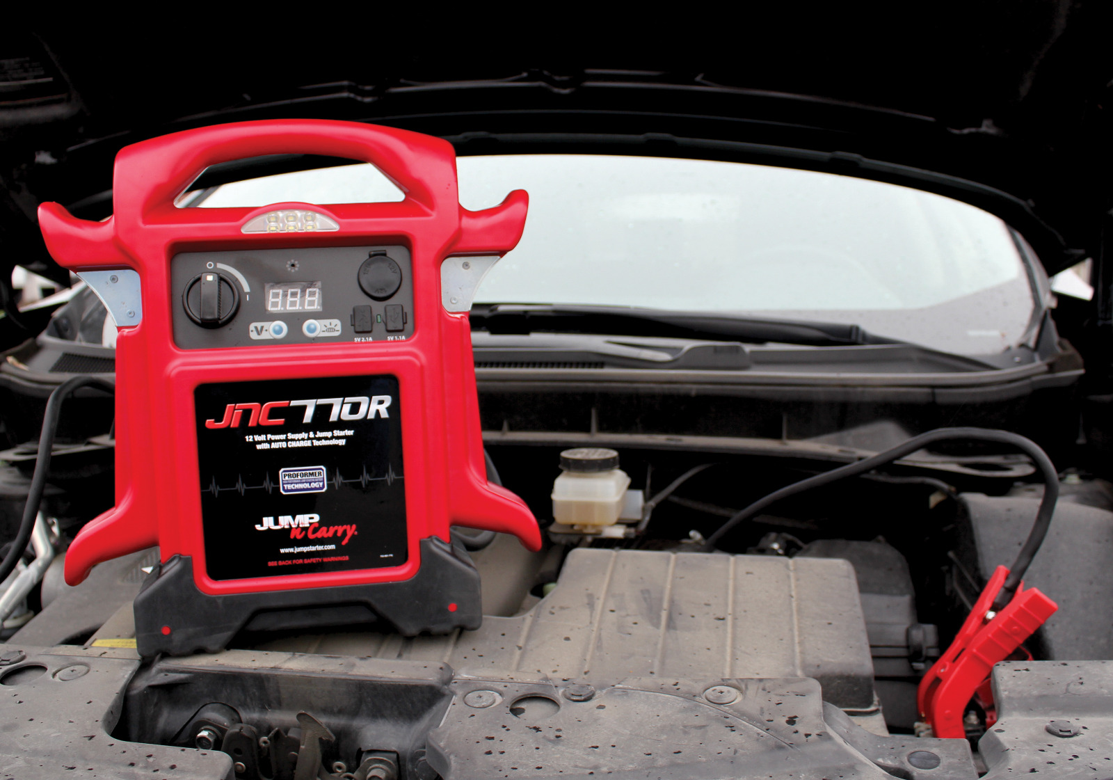 VIP 1700 Peak Amp Jump Starter by Clore