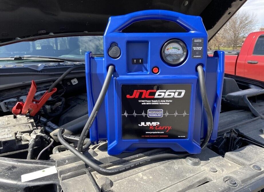 Jump-N-Carry JNC660 1700 Peak Amp Jump Starter, Blue